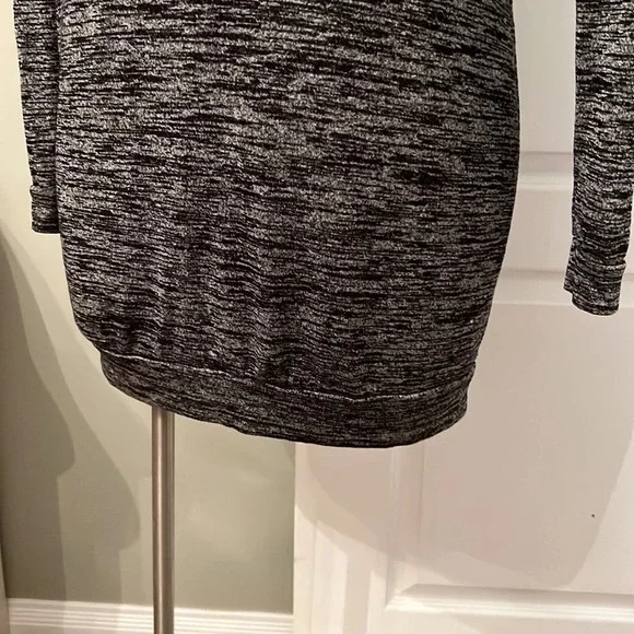 Wilfred Free Stretchy dress L  EUC - Picture 2 of 6